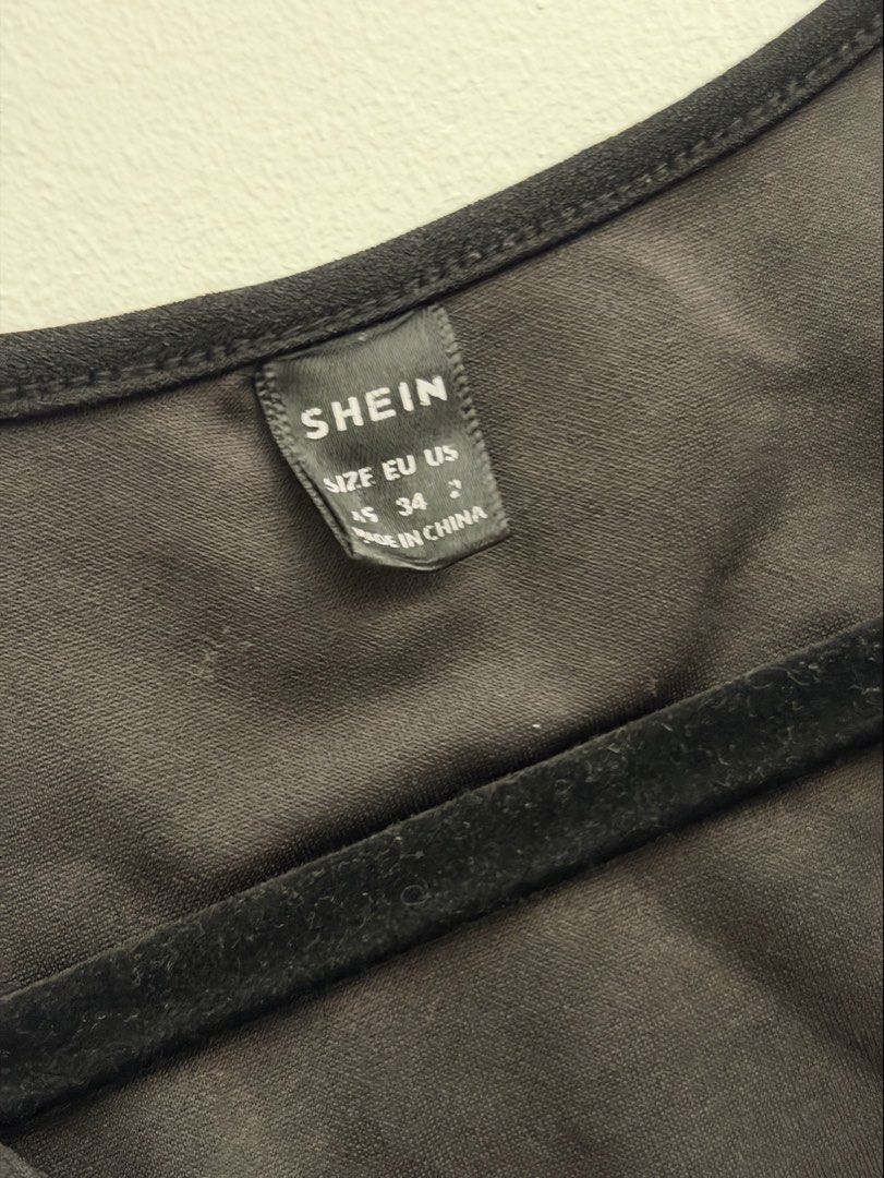 SHEIN Black Coordinates XS terno self tie top (Category: Sets or Coordinates) located in Manila. Submitted by closetclearout.mnl (Listing ID 1470398744, Image 2). Description: adjustable top ( tie at the back) side zip pants size : xs too tight on me .