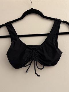 (Category: ) located in . Submitted by closetclearout.mnl (Listing ID 1470403611, Image 1). Description: .