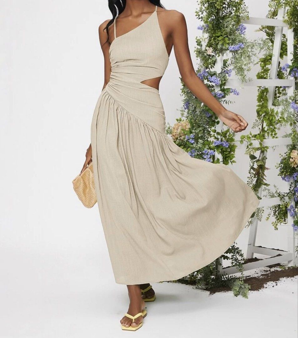 SHEIN Cream Backless Maxi Dress (Category: Dresses) located in Marikina City. Submitted by prelovedbypau_ (Listing ID 1470384603, Image 2). Description: - used once - size small - for reference: my height is 5'2, waistline is 28.