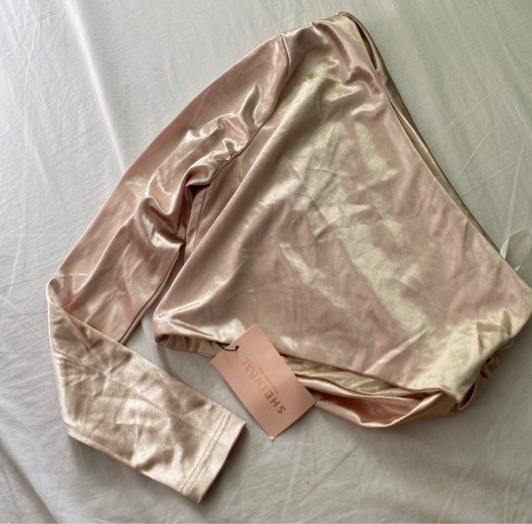 Shein Dazy Silk Satin One Side Shoulder Top (Category: Sleeveless) located in Binan City. Submitted by mypreloved_haul (Listing ID 1470376956, Image 2). Description: Fits xs to small, Last price posted! .