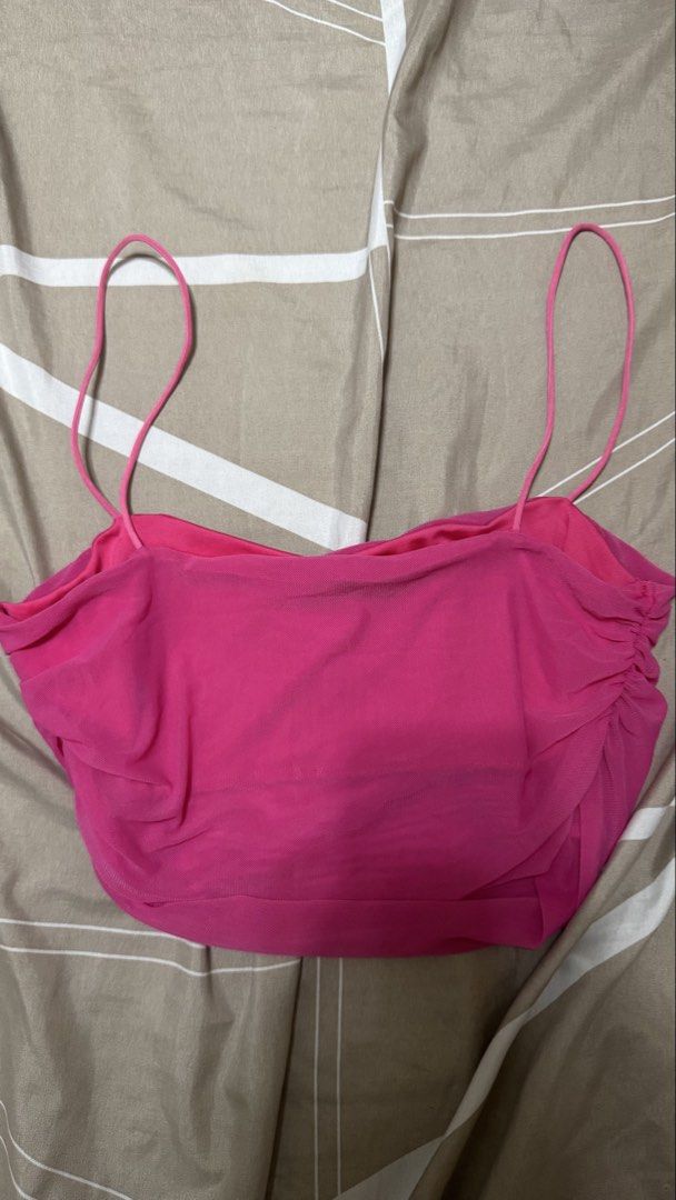 SHEIN Hot Pink Mesh Cami Top Size M (Category: Sleeveless) located in San Pedro. Submitted by abbbnnn (Listing ID 1470415290, Image 2). Description: - Brand: SHEIN - Size: M (EU 38, US 6) - Color: Vibrant hot pink - Material: Mesh outer (94% polyamide, 6% elastane) with soft polyester lining - Design: Thin spaghetti straps and stretchy fabric for a comfortable fit - Condition: Great piece for layering or a night out.