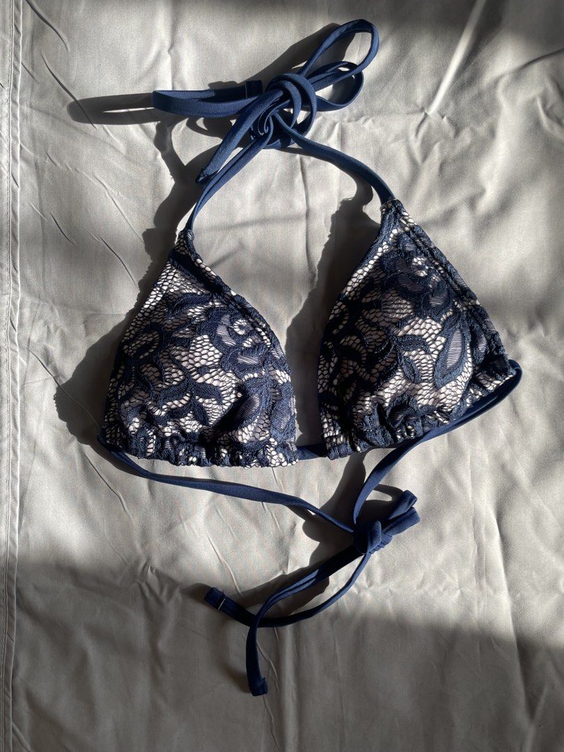 Shein Navy Blue Lace Halter Bikini Top (Category: Bikinis & Swimsuits) located in Naga. Submitted by threads_and_treats92 (Listing ID 1470417979, Image 1). Description: Unused, Brand new with pouch Top only RFS: Wrong size.