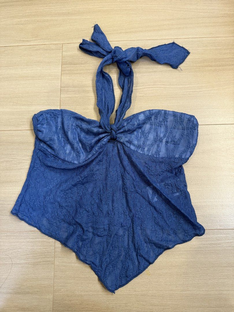 SHEIN Navy Blue Tie Halter Top (Category: Sleeveless) located in Manila. Submitted by bella_boo (Listing ID 1470399571, Image 1). Description: need to sell by TUESDAY tags 🏷️: brandy melville subdued edikted hnm cotton on pull n bear bershka stradivarius zara.