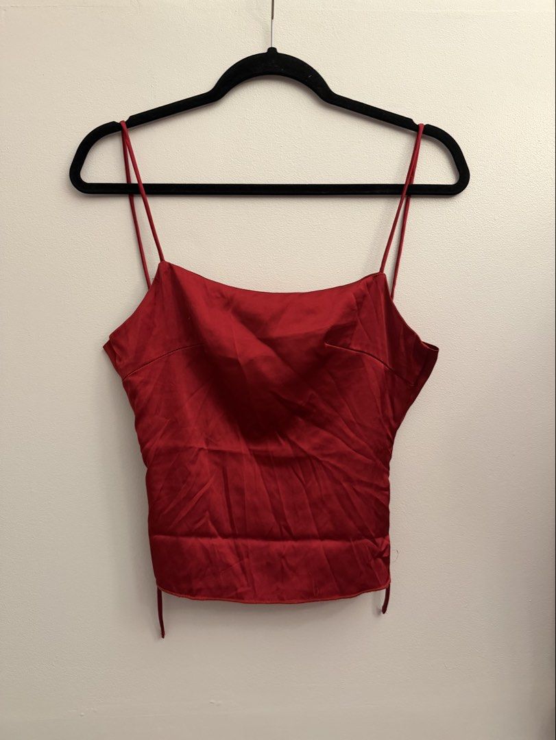 SHEIN Red Back self tie Top small (Category: Sleeveless) located in Manila. Submitted by closetclearout.mnl (Listing ID 1470395955, Image 1). Description: xs - s don’t wear it anymore defect: stain inside the top (eyelash glue) .