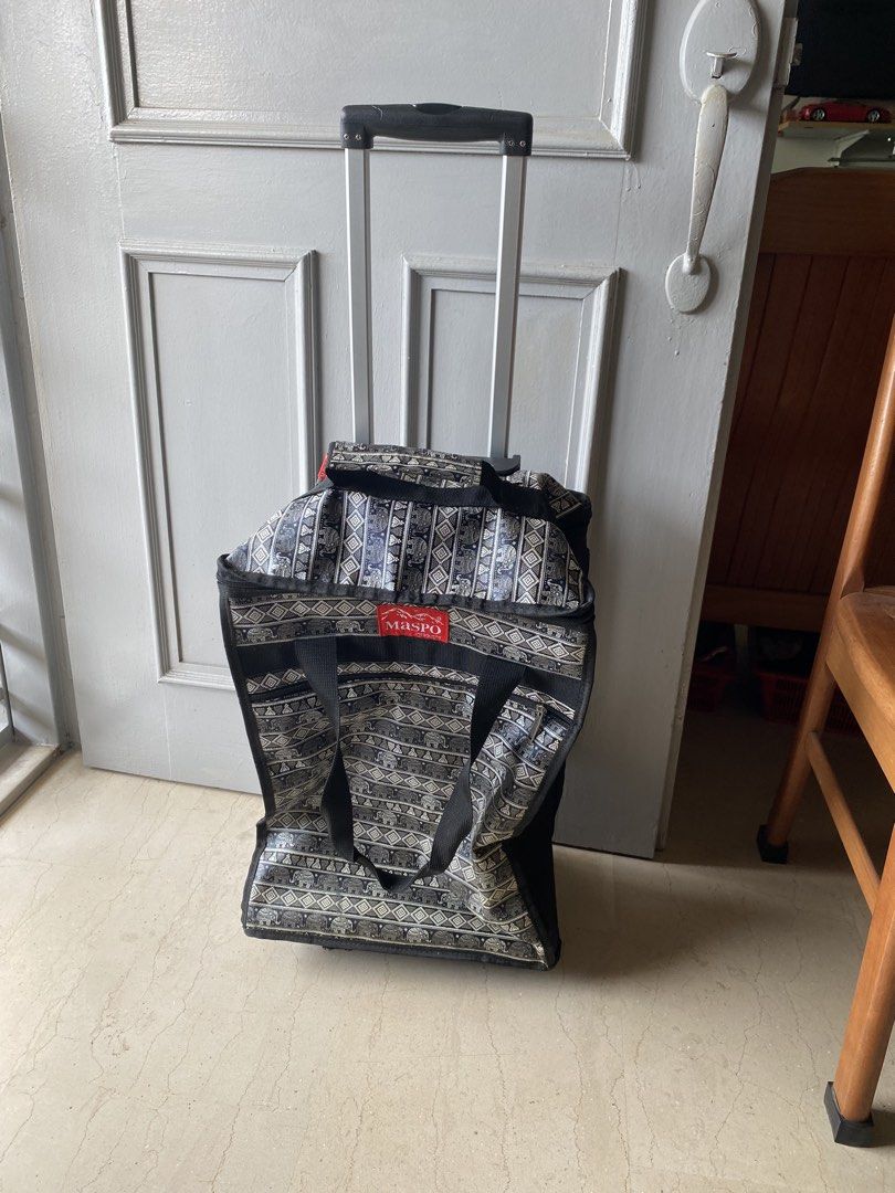 Shopping trolley, Everything Else on Carousell