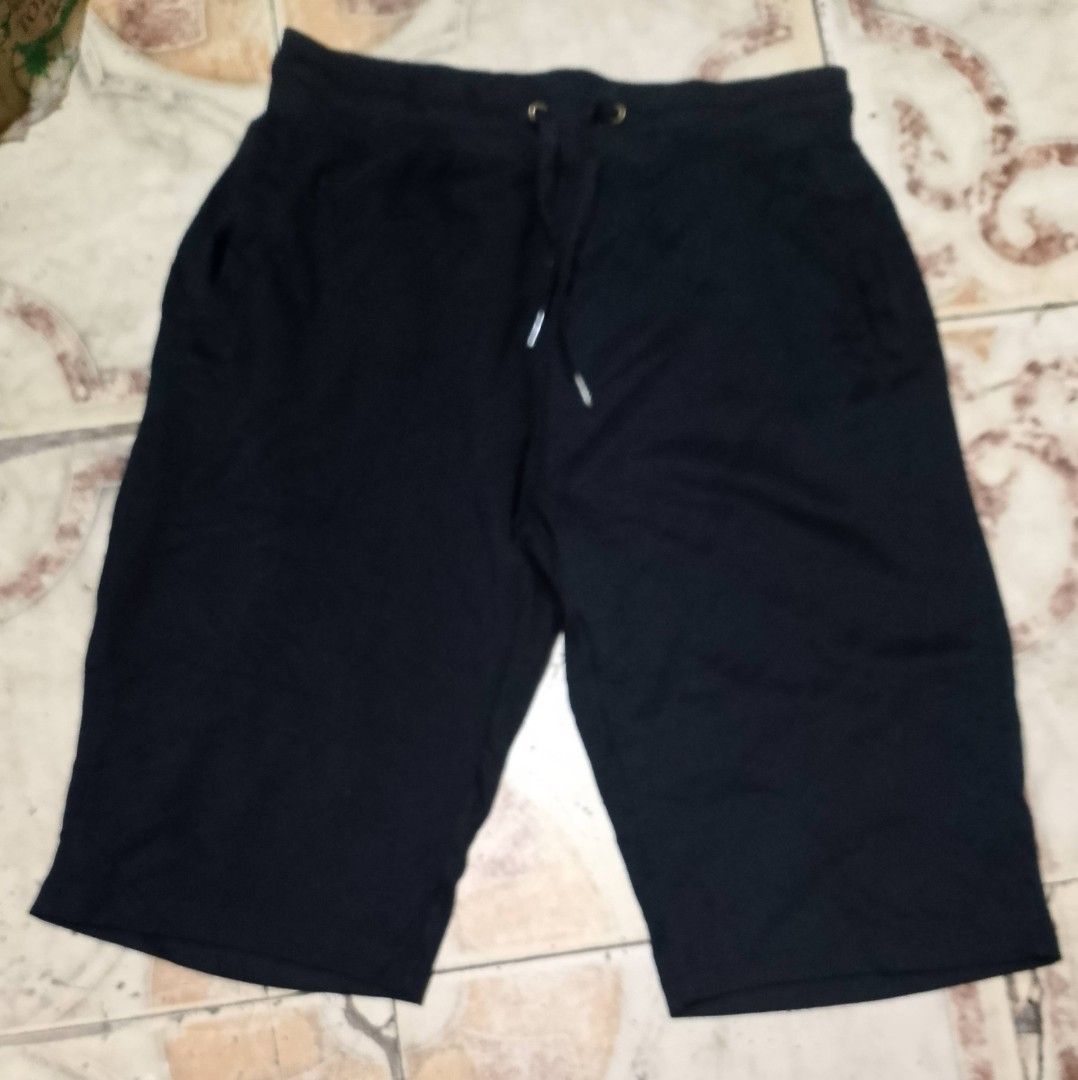 Shorts (Category: Shorts) located in Baguio. Submitted by ukay.kayuhjan (Listing ID 1470511966, Image 2). Description: shorts 30-34waist 26length excellent 220₱.