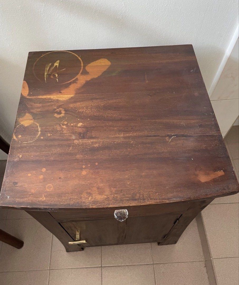 Side Table (Category: Tables & Sets) located in Singapore. Submitted by dreamdecor (Listing ID 1470370361, Image 3). Description: Teak Wood Size 42x40x65cm Self Collection at Yishun Cash Payment .