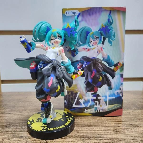 Simply opened) Hatsune Miku paint girl, Toys & Collectibles, Figurines ...