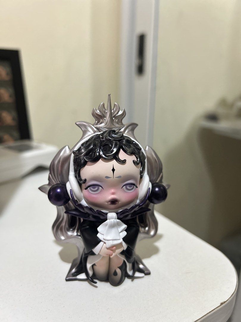 Skullpanda (Category: Designer & Blind Box Toys) located in Mataasnakahoy. Submitted by monoky (Listing ID 1470375779, Image 3). Description: SKULLPANDA Figures – Set of 2 🎀 Price: ₱800 (Negotiable) Selling my pre-loved SKULLPANDA collectibles! * Includes 2 figures (as pictured) * Pink/red and black/silver designs * Perfect for collectors or aesthetic desk displays * No original boxes included * Figures only Condition: Pre-loved. Please refer to
