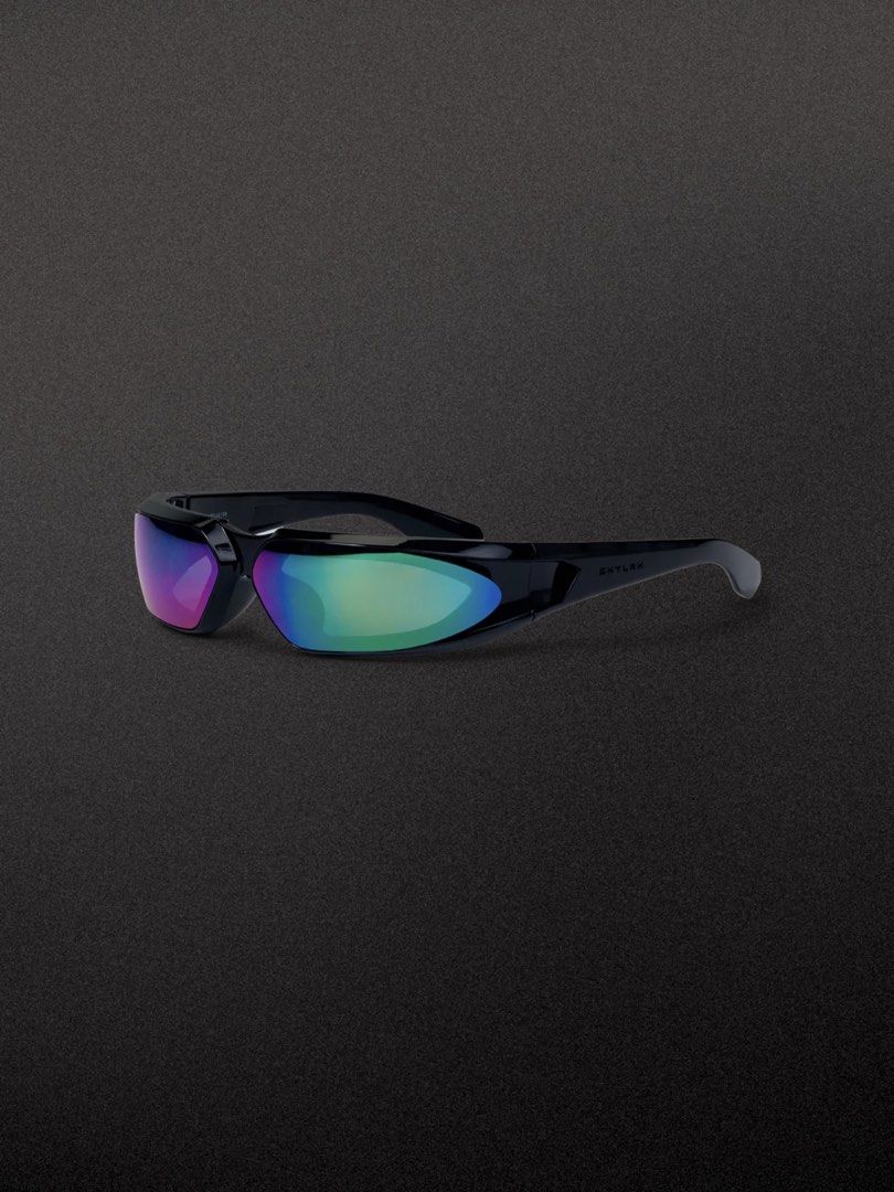 SKYLRK by Justin Bieber Glicky - Gloss (Category: Sunglasses & Eyewear) located in Manila. Submitted by shoprosiefinds (Listing ID 1470398530, Image 3). Description: 🕶️ SKYLRK by Justin Bieber Glicky - Gloss ❣️ Lightweight bio-based frame, magnetic interchangeable lenses (2 sets), HD optics and UV protection ✨ Color: Gloss 🇺🇸 Direct from SKYLRK USA.