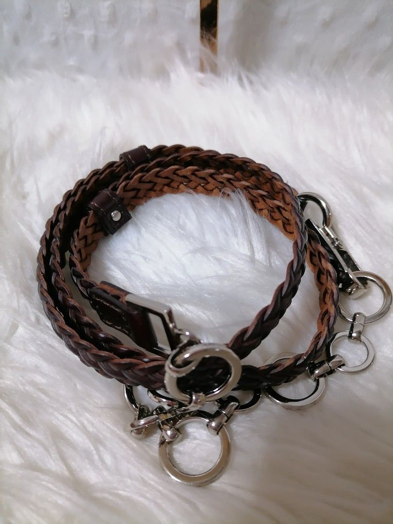 Slim Leather Dress Belt (Category: Belts) located in Butuan. Submitted by az-branded.items (Listing ID 1470486922, Image 2). Description: Adjustable - Will fit up to 36" Genuine leather Authentic item From Japan.