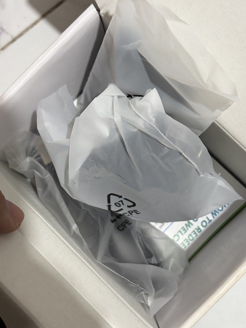 SMART LTE POCKET WIFI (Category: Other Mobile & Gadget Accessories) located in Pili. Submitted by readysetthrift (Listing ID 1470351394, Image 3). Description: New With box Change Sim Expired already With Charger and Battery .