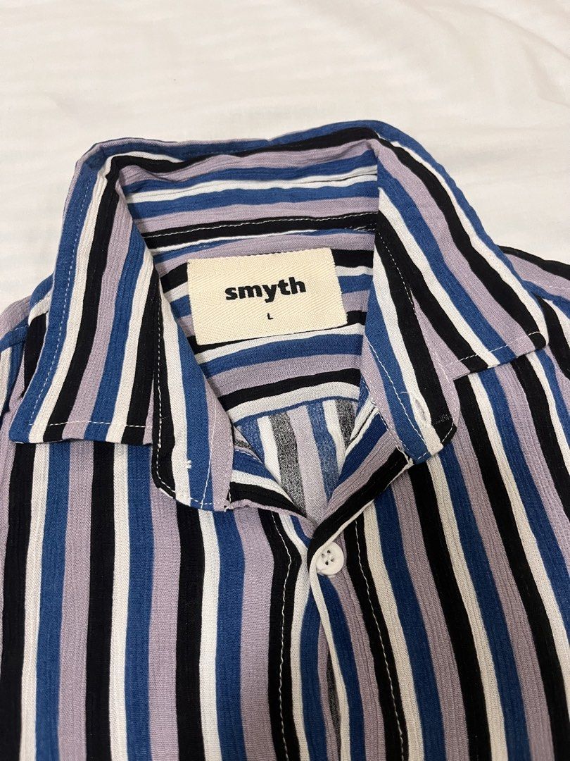 Smyth Short Sleeve Button up Shirt Polo (Category: Tshirts & Polo Shirts ) located in San Jacinto. Submitted by happyneko_dragon (Listing ID 1470506277, Image 2). Description: -large on tag -stretchable fabric -can give discount if you buy more than one. Please check my other listings.