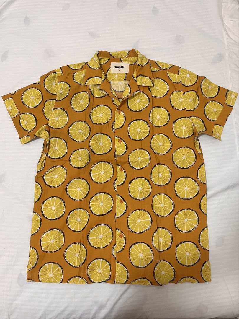 Smyth Short Sleeve Button Up Shirt Polo (Category: Tshirts & Polo Shirts ) located in San Jacinto. Submitted by happyneko_dragon (Listing ID 1470505885, Image 1). Description: -large on tag -can give discount if you buy more than one. Please check my other listings.