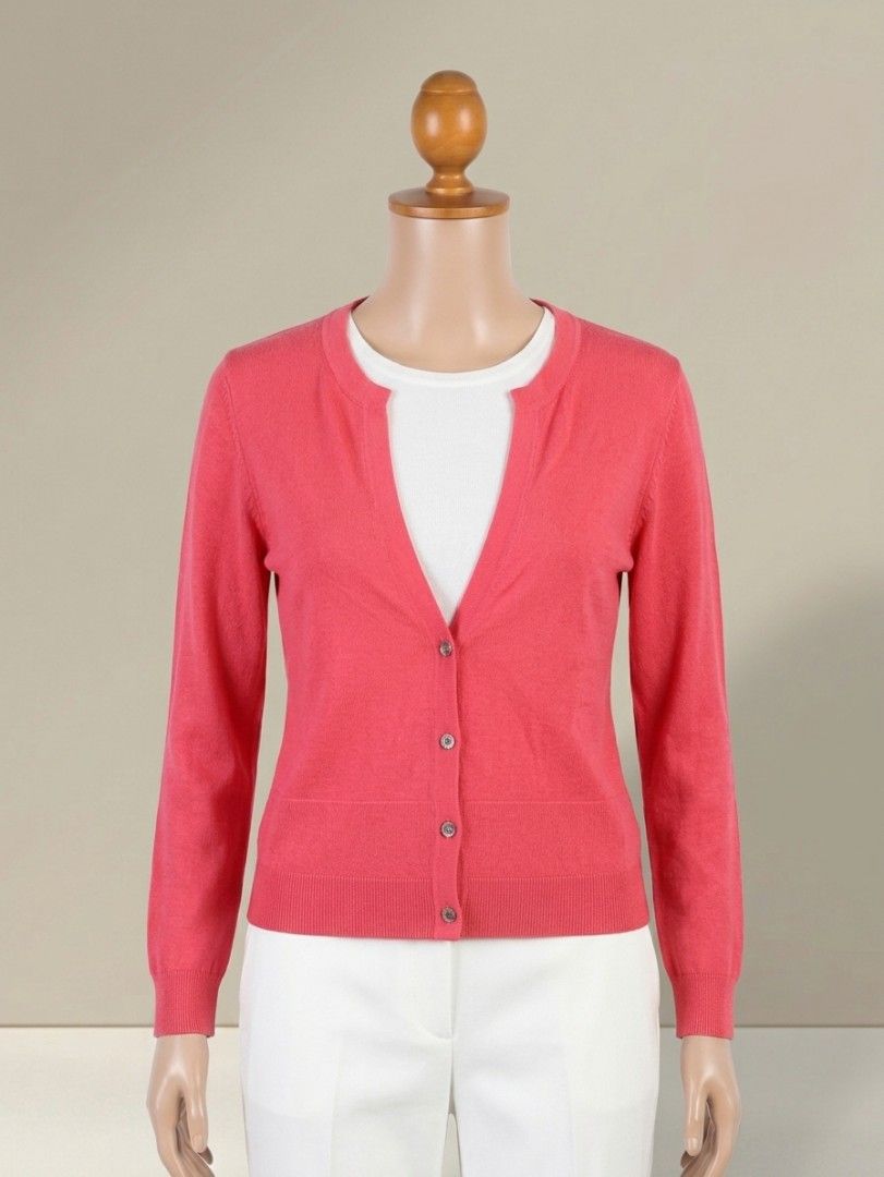 Sofia Vergara Hot Pink V-Neck Button-Front Knit Cardigan (Category: Coats, Jackets and Outerwear) located in Quezon City. Submitted by dannikkishoppe2 (Listing ID 1470481102, Image 1). Description: Sofia Vergara Hot Pink V-Neck Button-Front Knit Cardigan‼️₱280‼️ • Style & Fit: Elegant slim-fit cardigan featuring a chic notched neckline, front button placket, and long sleeves for a polished look. • Material & Texture: Soft, lightweight fine-gauge 