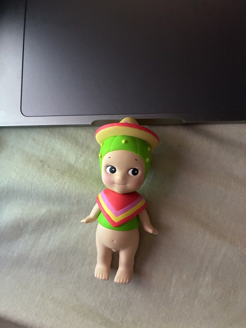 Sony Angel Cactus Series Secret (Category: Designer & Blind Box Toys) located in Las Pinas. Submitted by secondstorys (Listing ID 1470503614, Image 1). Description: .