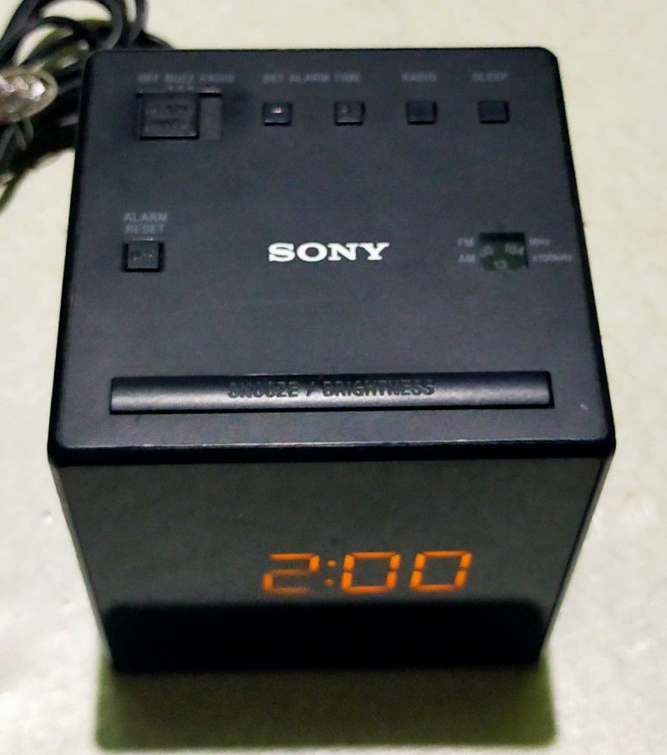SONY Cube (Category: Portable Music Players) located in Manila. Submitted by elilee_80 (Listing ID 1470465171, Image 2). Description: FOR SALE! SONY Cube RADIO/CLOCK with AM/FM ICF-C1 (Large DIGITAL Display) BUILT-IN Speaker FULLY WORKING 220Volts ISSUE: Sign Of Usage at Gasgas lang sa haral! Imported from japan In Verygood Working Condition AS-IS! 2k php PAYMENT: Gcash/Cebuana SHIPPING: LBC/ J&T PICKUP: Lalamove/Grab/Mr.Speedy/Tok-Tok! MEETUP: S