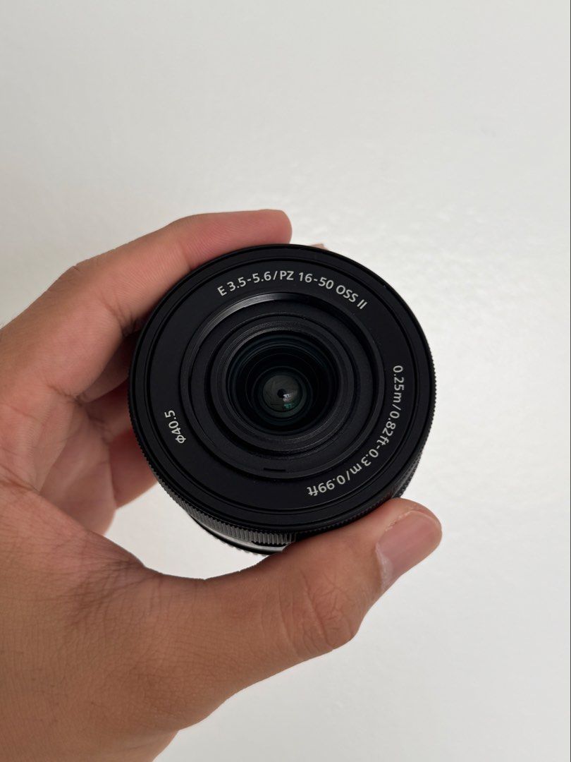Sony E 16-50mm OSS II Kitlens (Category: Lens & Kits) located in Quezon City. Submitted by nicsuv (Listing ID 1470372554, Image 2). Description: For Sale: Sony E 16-50mm f3.5-5.6 OSS II Kitlens Format: APS-C Asking Price: ₱4,000.