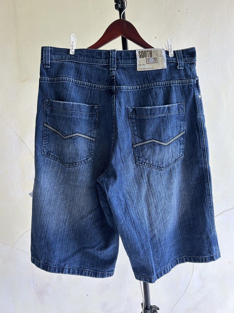 Southpole jorts gold tab (Category: Shorts) located in Manila. Submitted by _kerbs (Listing ID 1470465957, Image 1). Description: .