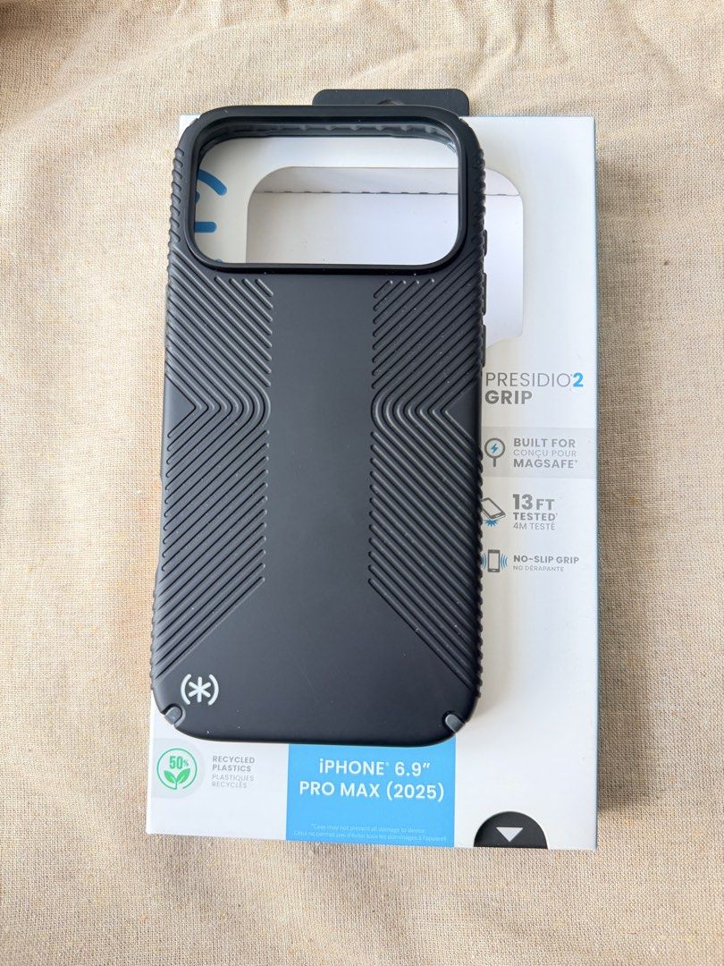Speck Presidio Grip 17/18 Pro Max (Category: Cases & Sleeves) located in Las Pinas. Submitted by youngflower_08 (Listing ID 1470357951, Image 2). Description: Like new Fitted Only Fits 17/18 Pro Max Magsafe Compatible Srp 1,990.