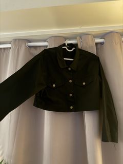 (Category: ) located in . Submitted by k_closet00 (Listing ID 1470454578, Image 1). Description: .