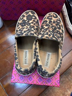 (Category: ) located in . Submitted by abk_storemandaluyong25 (Listing ID 1470365112, Image 1). Description: .