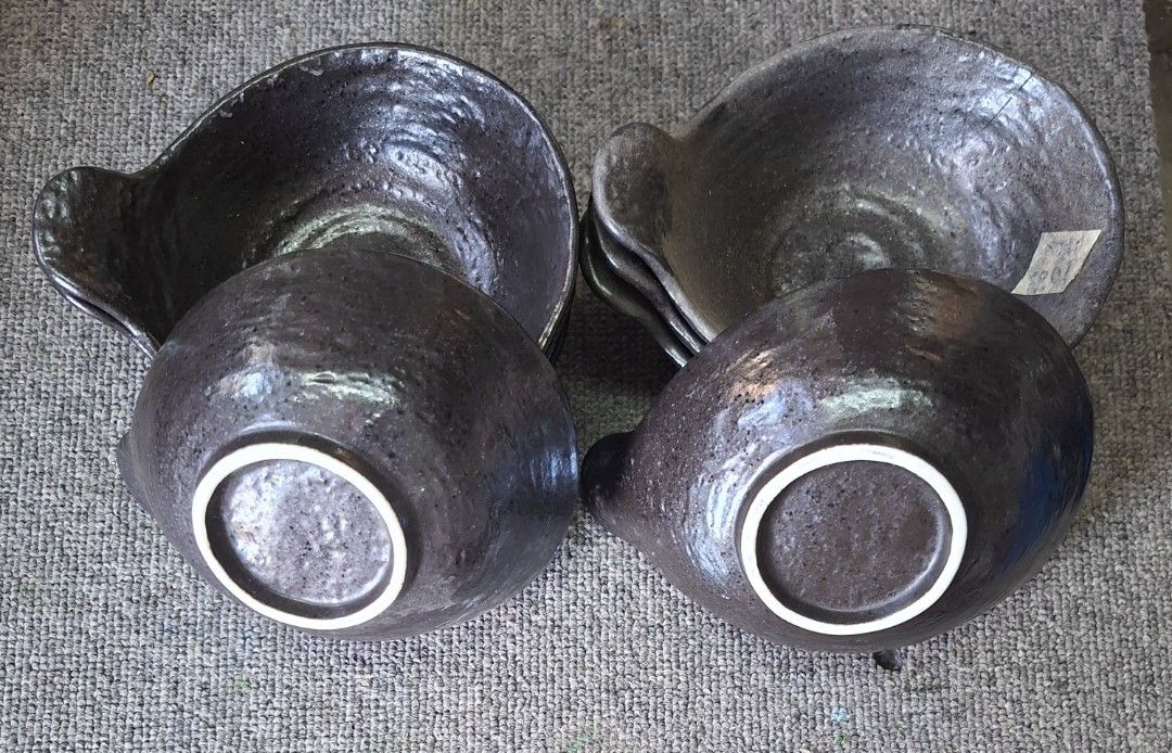 Stoneware rice or soup bowls (Category: Dinnerware & Cutlery) located in Quezon City. Submitted by sabadojuliet25680 (Listing ID 1470447668, Image 2). Description: stoneware rice or soup bowls all goods as a new no issue 250/8pcs.