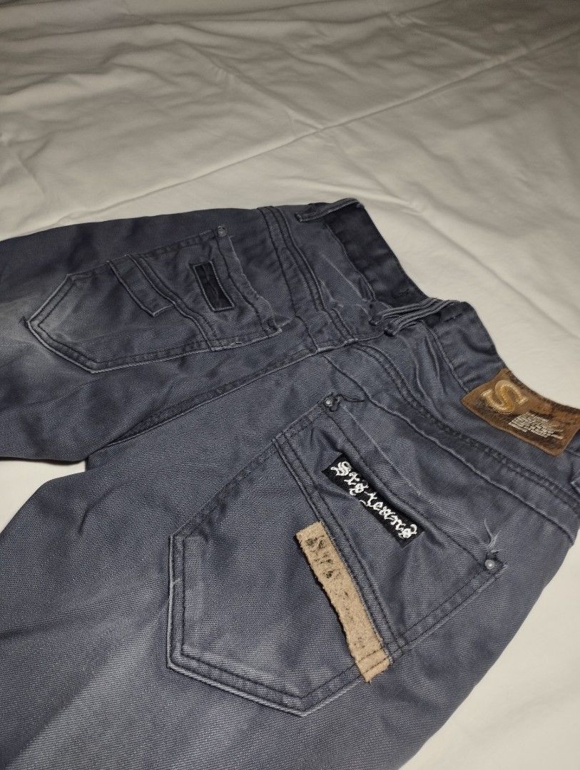STS Jeans Dark Grey Biker Pants (Category: Jeans) located in Manila. Submitted by harrisonna97887 (Listing ID 1470485007, Image 3). Description: - Brand/Model: STS Jeans - Color: Dark grey with alternative wash - Design: Cool biker panel details down the legs and unique stitching - Fit/Style: Great for edgy, everyday streetwear styling.