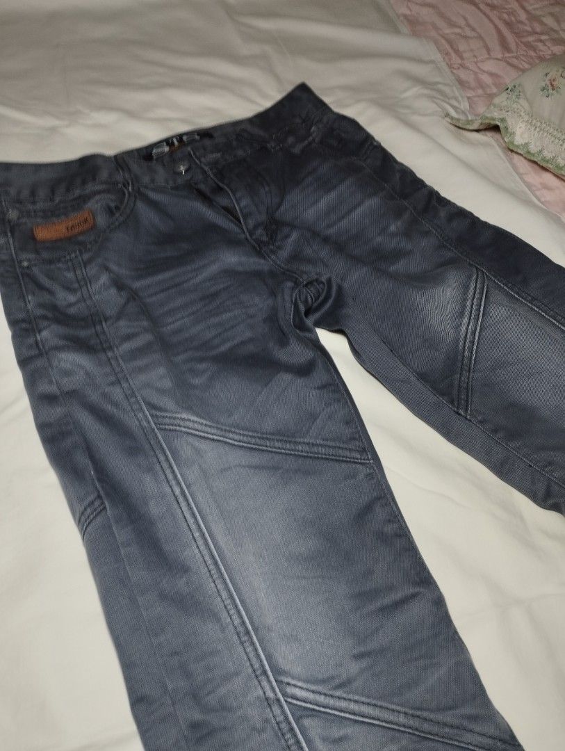 STS Jeans Dark Grey Biker Pants (Category: Jeans) located in Manila. Submitted by harrisonna97887 (Listing ID 1470485007, Image 1). Description: - Brand/Model: STS Jeans - Color: Dark grey with alternative wash - Design: Cool biker panel details down the legs and unique stitching - Fit/Style: Great for edgy, everyday streetwear styling.