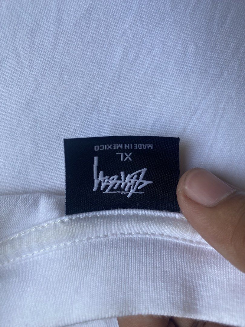 Stüssy Ocular Tee (Category: Tshirts & Polo Shirts ) located in Talavera. Submitted by adrnvault (Listing ID 1470471659, Image 3). Description: Issue: none Size: Xl Color: white Color rate: 9/10 Width: 22.5 Length: 28 .
