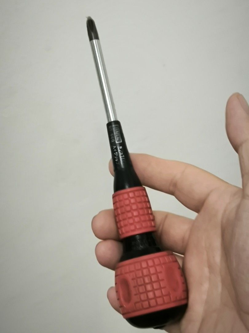 SUNFLAG No. 660 High-Grip Screwdriver (+2 x 100mm) (Category: Home Improvement Tools & Accessories) located in Angeles City. Submitted by yellowbrickstore (Listing ID 1470432382, Image 1). Description: Up for sale is an authentic SUNFLAG (Shinnex) No. 660 High-Grip Screwdriver. Features an ergonomic cushion ball grip for high-torque hand driving and a reliable JIS cross-point tip..