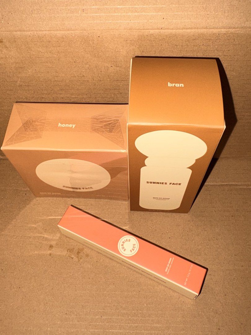 Sunnies Face Skin So Good Makeup Bundle (Category: Makeup) located in Caloocan City. Submitted by s2nf4t (Listing ID 1470382547, Image 1). Description: - SEND YOUR OFFER! - Brand new and unopened Sunnies Face bundle - not swatched not opened - Includes Skin So Good: Honey setting powder, Liquid foundationBran shade, and medium tan Color corrector - Comes in original packaging boxes - Great opportunity to grab multiple popular items together - 100