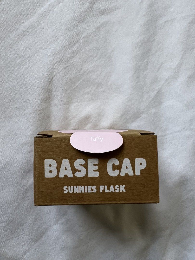 SUNNIES FLASK Base Cap (Category: Water Bottles & Tumblers) located in Muntinlupa City. Submitted by uniquepicks (Listing ID 1470405938, Image 1). Description: Brand New.
