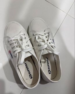 (Category: ) located in . Submitted by iheartyou99 (Listing ID 1470393057, Image 1). Description: .
