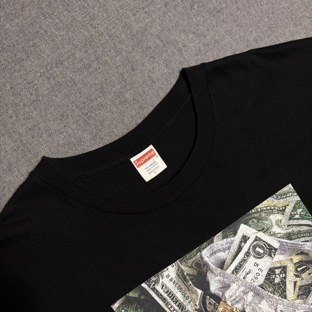 Supreme (Category: Activewear) located in Leyte. Submitted by jairelle.thrift (Listing ID 1470521023, Image 3). Description: Sup Condition: As new Width - 24 Length - 30 Issue - none DM📩.
