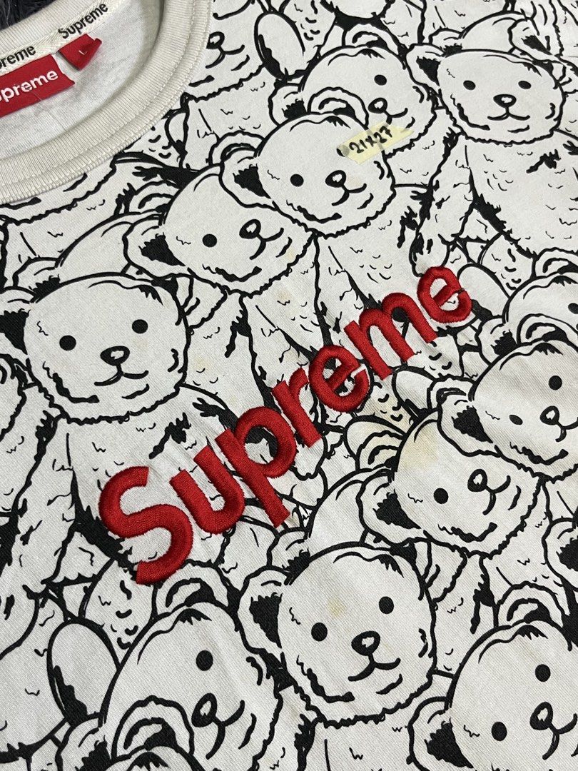 Supreme Bear Tshirt (Category: Tshirts & Polo Shirts ) located in Manila. Submitted by cjcuevas_05 (Listing ID 1470375719, Image 2). Description: 📍Tanza Cavite Dimes: 21x27 Color rate: 9 or better May need wash GCASH ONLY, can ship thru JnT/orange check out.
