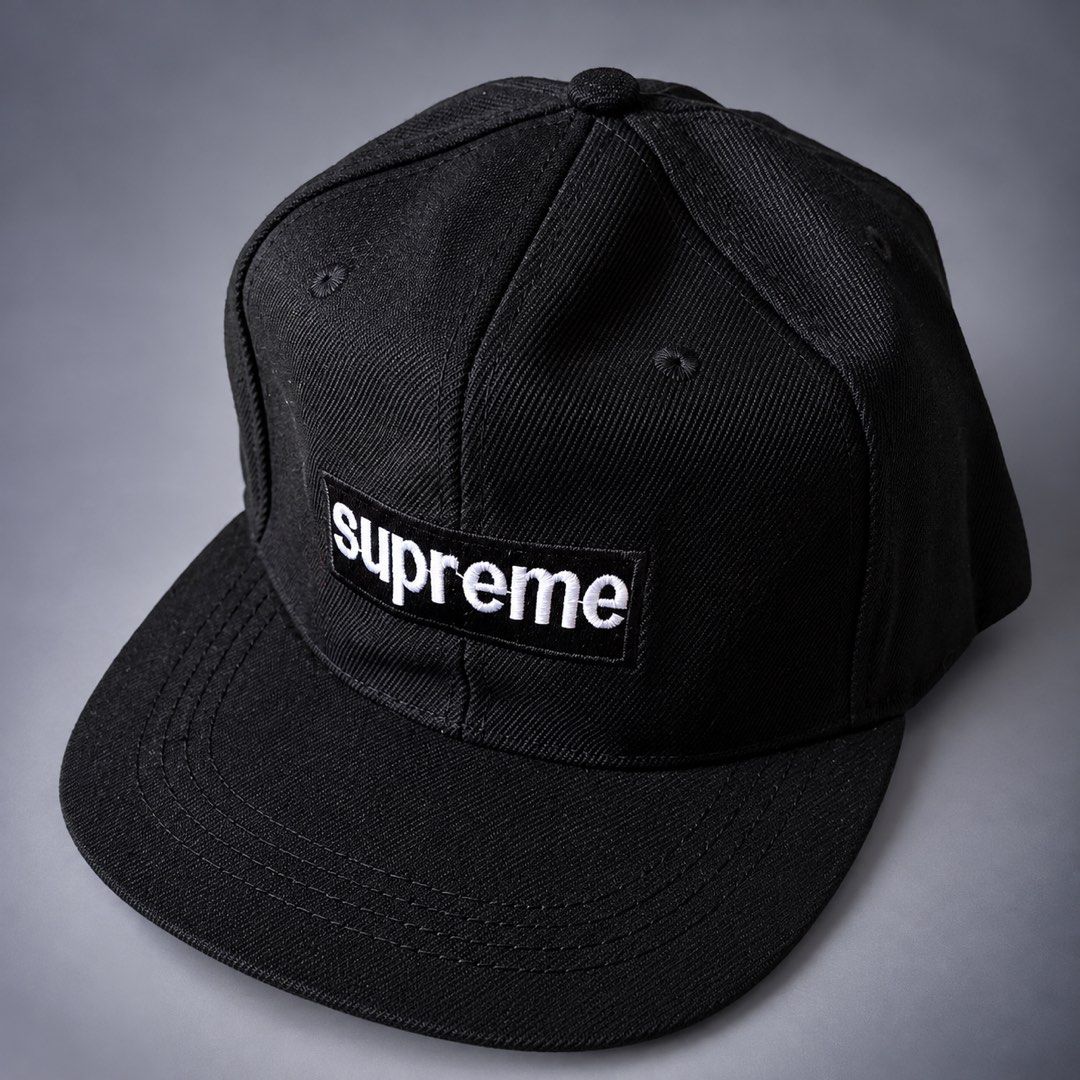 SUPREME SNAPBACK BASEBALL CAP (Category: Caps & Hats) located in Taguig. Submitted by clarrk95 (Listing ID 1470427029, Image 1). Description: Supreme Snapback Baseball Cap PRICE: ₱150 ONLY! Stocked in closet ✅ brandnew ✅ add shipping fee ✅ ignoring LP inquiry Shipping: Lalamove | J&T | LBC Location: Taguig📍 Payment: Gcash | Bank | Cash FB: THRFT IG: thrft_25 DM for more detailed pics.📩.