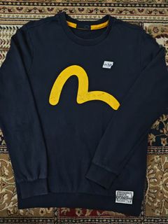 (Category: ) located in . Submitted by thriftwear8 (Listing ID 1470478107, Image 1). Description: .