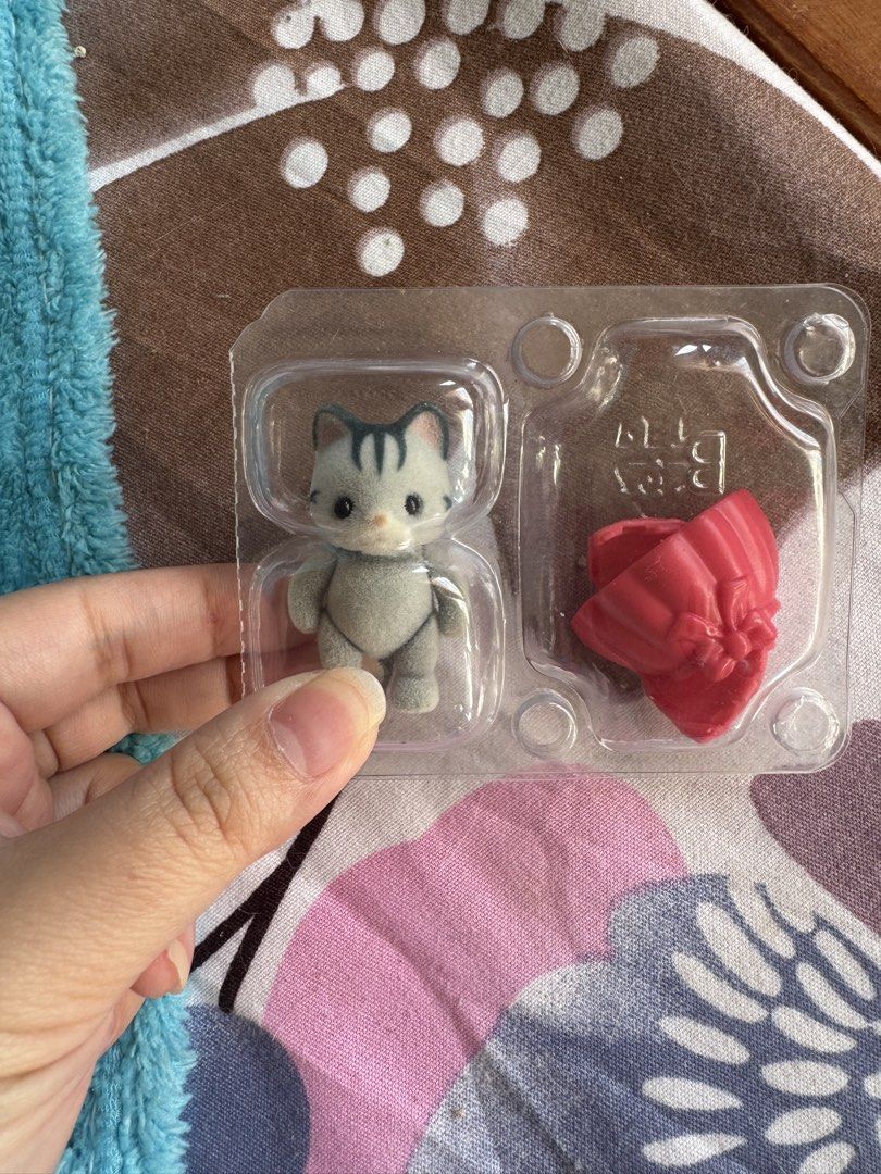 Sylvanian Families (Category: Figurines & Statues) located in Manila. Submitted by elaracastillo (Listing ID 1470352972, Image 1). Description: .