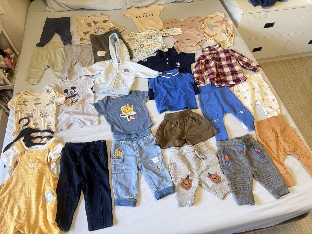 Take 3-12months clothes baby boy (Category: Babies & Kids Fashion) located in Mandaluyong City. Submitted by itsmeangela.295 (Listing ID 1470484914, Image 1). Description: All are branded Mothercare brand H&M Carters For sure buyer only Pick up .