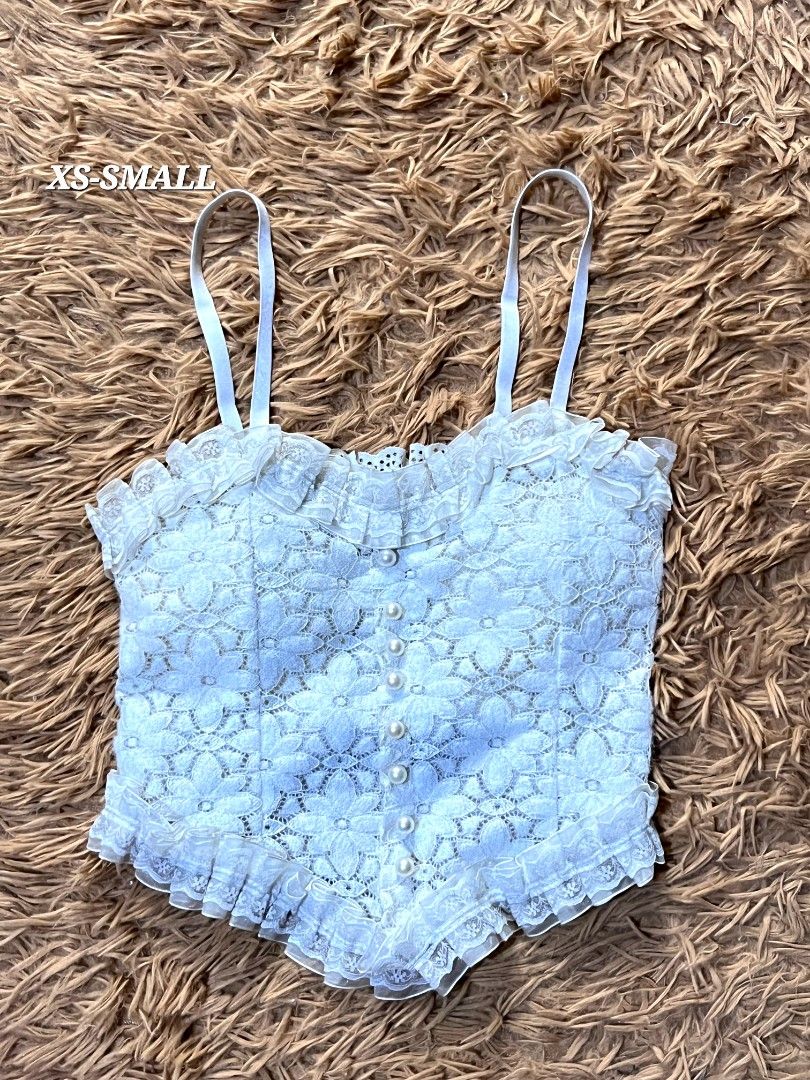 Take all brandnew dresses and tops (Category: Dresses) located in Manila. Submitted by missmcn (Listing ID 1470408513, Image 3). Description: Small-Medium.