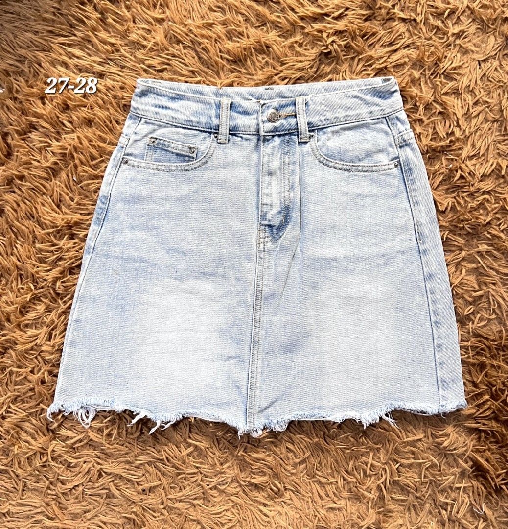 Take all brandnew skirts (Category: Skirts) located in Manila. Submitted by missmcn (Listing ID 1470410230, Image 3). Description: The sizes are in the pictures. Most of it are from the US, Korea and Philippines.