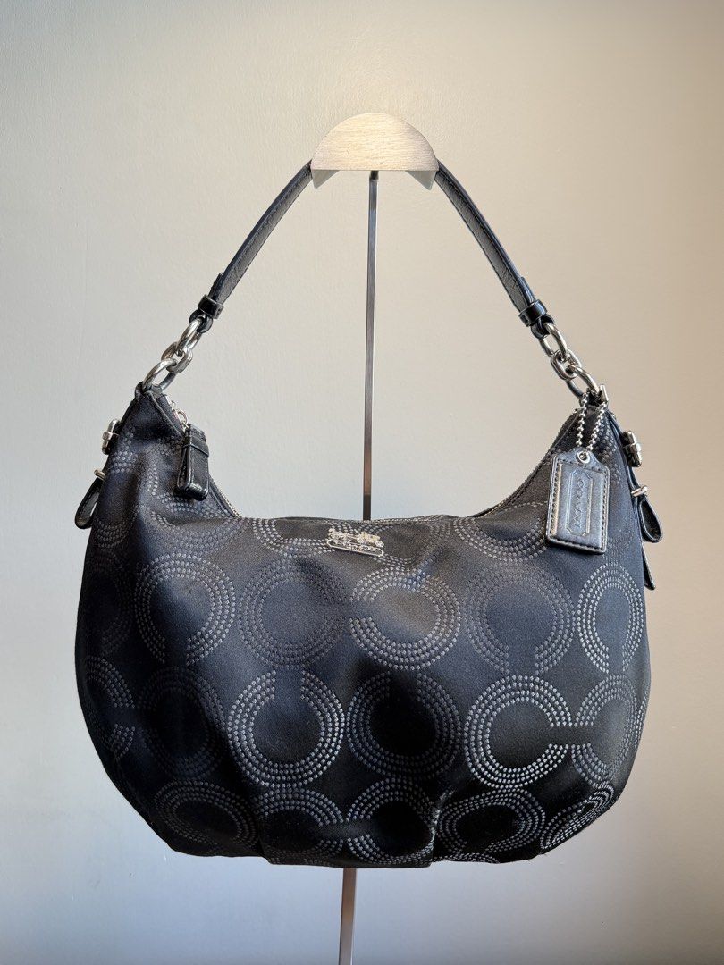 TAKE ALL FOR 20k (Category: Shoulder Bags) located in Mandaluyong City. Submitted by ravenzech (Listing ID 1470422664, Image 2). Description: .