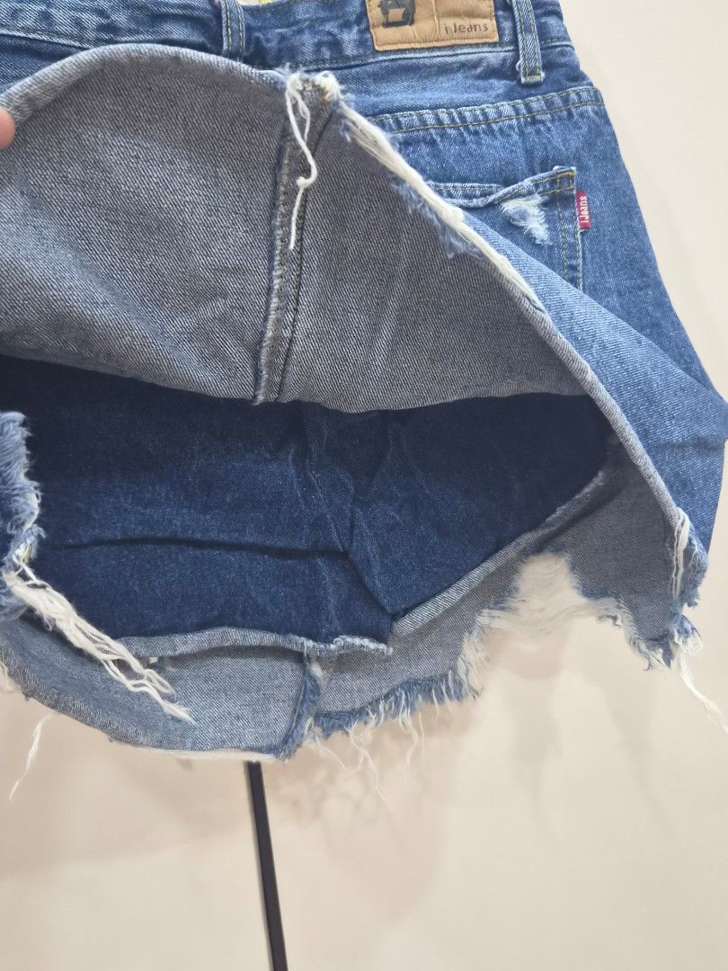 Tattered Denim Mini Skirt/Skort (Category: Skirts) located in Alegria. Submitted by missy1024 (Listing ID 1470402397, Image 2). Description: .