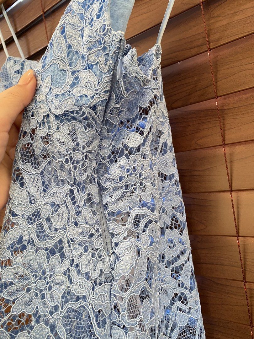 Terranova Blue Lace Cami Top (Category: Sleeveless) located in Dasmarinas. Submitted by closetcleanser_ (Listing ID 1470430578, Image 2). Description: - Brand: Terranova - Size: Medium - Color: Light blue - Design: V-neckline, spaghetti straps, side zipper closure - Details: Fully lined with a delicate floral lace overlay - Condition: Brand new with original store tags attached.