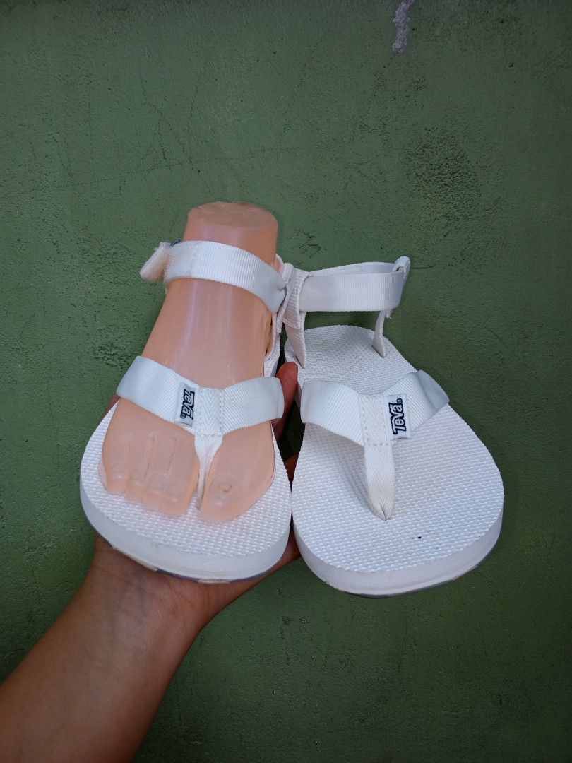 Teva sandals marbled original (Category: Flats & Sandals) located in General Santos City (Dadiangas). Submitted by ukayonlineshoppe (Listing ID 1470475895, Image 2). Description: excellent condition 23cm..