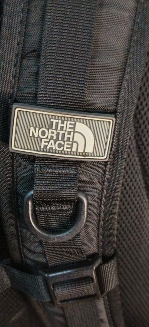 THE NORTH FACE AMIRA BACKPACK (Category: Backpacks) located in Manila. Submitted by chaychaii (Listing ID 1470422046, Image 2). Description: BRANDED😍 NEW ARRIVAL‼️ THE NORTH FACE AMIRA BACKPACK 🔰TWO MESH WATER BOTTLE POCKETS 🔰SIDE COMPRESSION STRAPS 🔰ADJUSTABLE STRAP 🔰WIDE AND BIG SIZE CAPACITY 🔰LIGHTWEIGHT 🔰GOOD FOR HIKING,CAMPING AND TRAVELING ❌NO ISSUE‼️MINIMAL MARK OF USAGE ONLY .