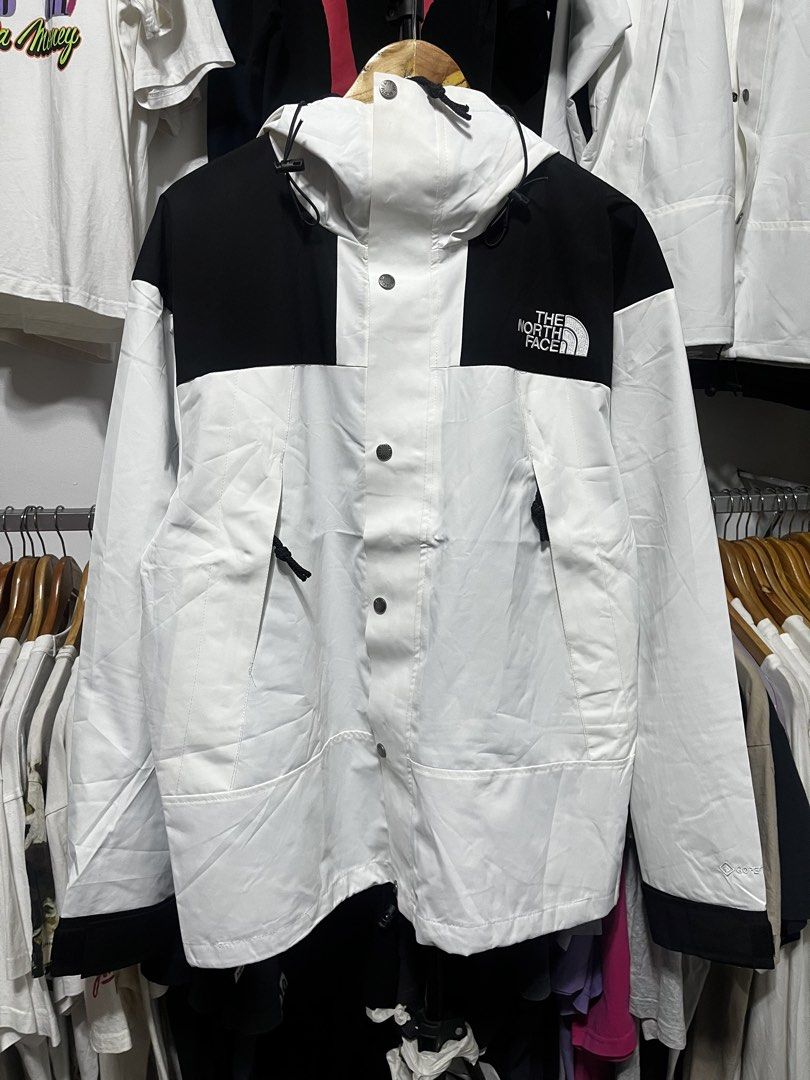 The North Face GORE-TEX Mountain Jacket Black White (Category: Coats, Jackets and Outerwear) located in Cabuyao City. Submitted by undergroundthrift03 (Listing ID 1470512931, Image 1). Description: AUTHENTIC BRANDNEW CONDITION TNF WIND BREAKER GORETEX BLACK AND WHITE Brand: The North Face Goretex Dimes: 25X29 Colorate: 9.9/10 Condition: 9.9/10 Issue: None Mode of payment: Gcash (Pay now ship now) Mode of shipping: J&t Location: Cabuyao, Laguna.