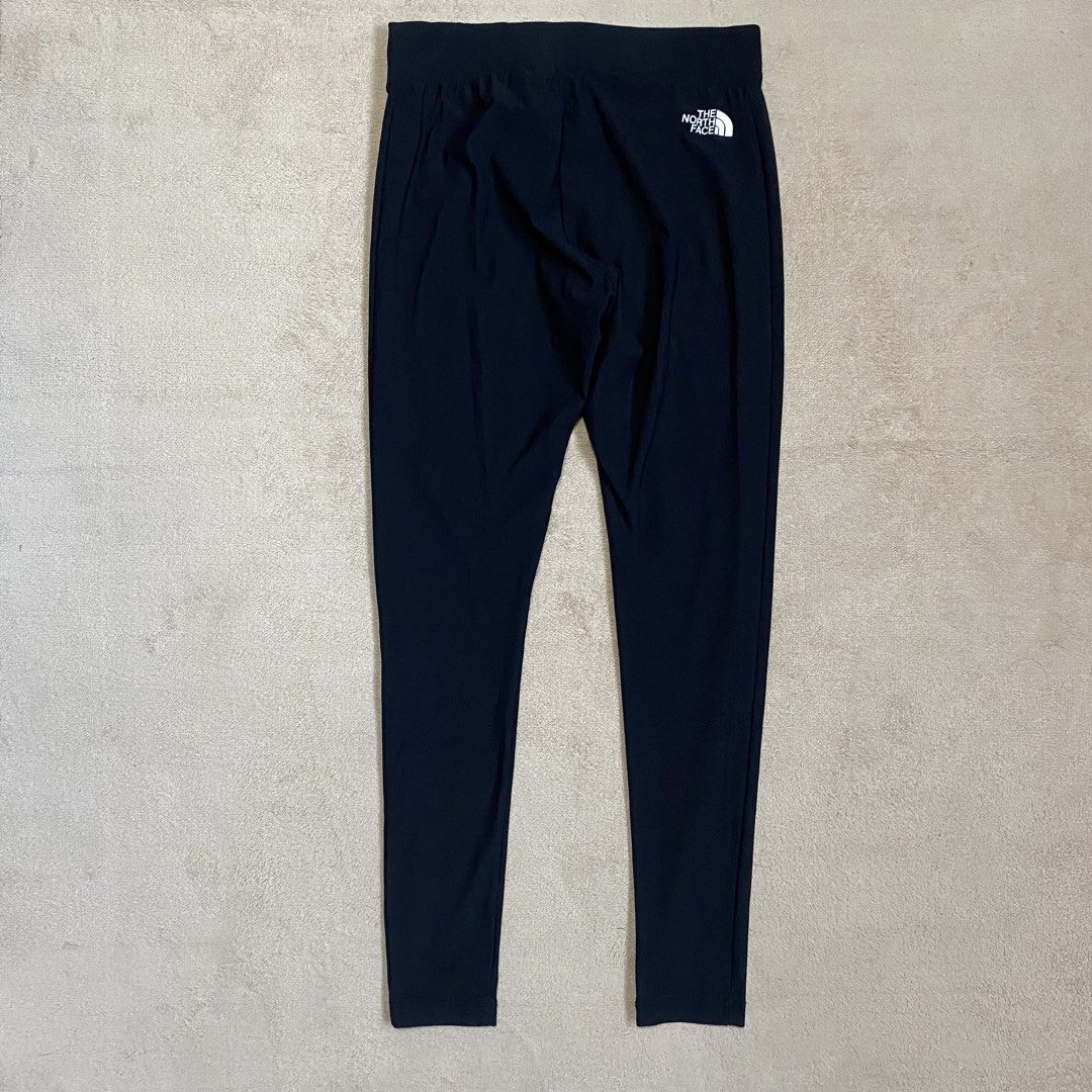 The North Face Leggings (Category: Activewear) located in Polomolok. Submitted by larnel27 (Listing ID 1470442439, Image 2). Description: - Size small - Waist 26 - Length 32 - No flaws.