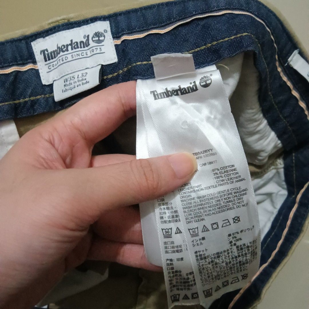 TIMBERLAND Khaki Pants (Category: Jeans) located in Caloocan City. Submitted by jaychingsss (Listing ID 1470429933, Image 3). Description: Timberland Khaki Pants - 150 Waist 36 Length 40 Color Rate: 9/10 Complete Tags Minor issue: Few scratch sa bandang bulsa check photo NEED WASH.